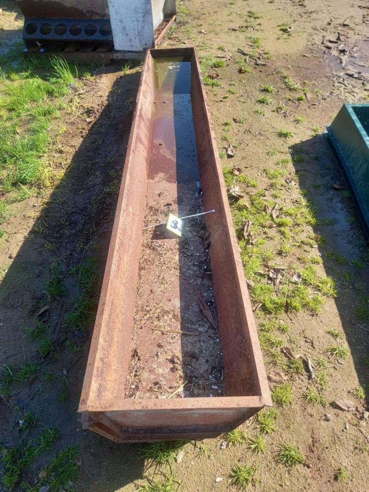 Lot 60 4 Steel troughs AuctionsPlus