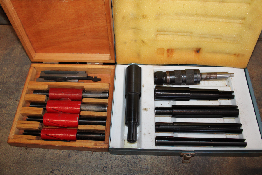 Lot 53 BRAKE CYLINDER HONE KIT AuctionsPlus