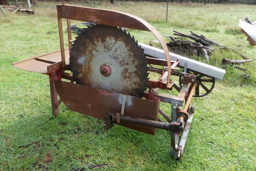 Lot 120 Saw Bench AuctionsPlus
