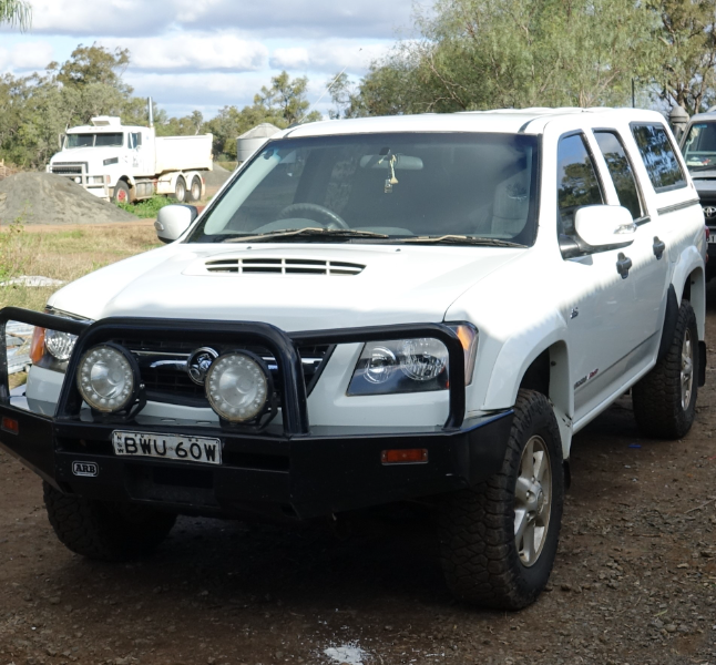 Lot 41 - 2011 Holden Colorado Dual Cab Manual Ute | AuctionsPlus