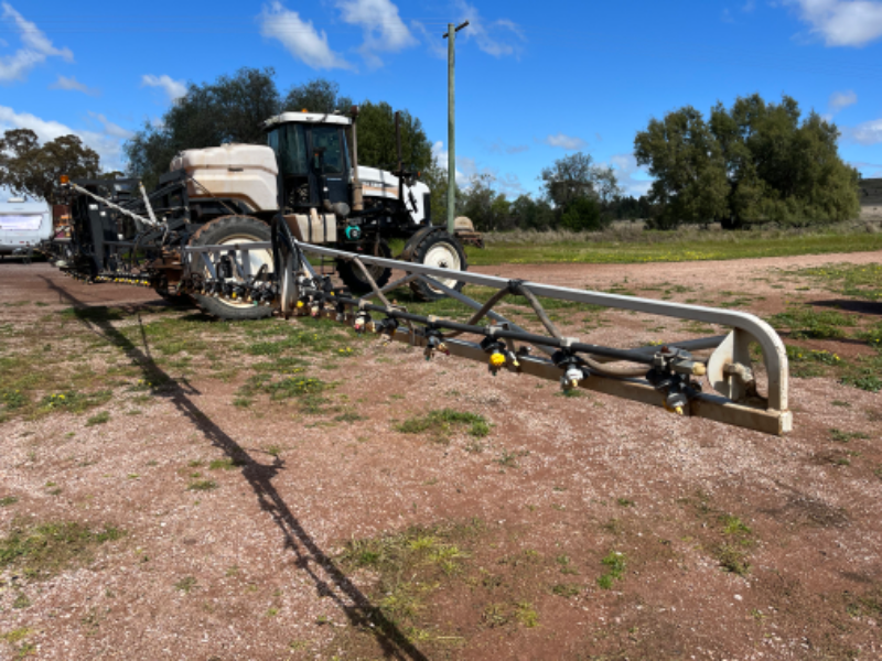 Lot 11 Spra Coupe Sprayer AuctionsPlus