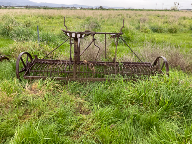 Lot 66 Horse drawn hay rake AuctionsPlus