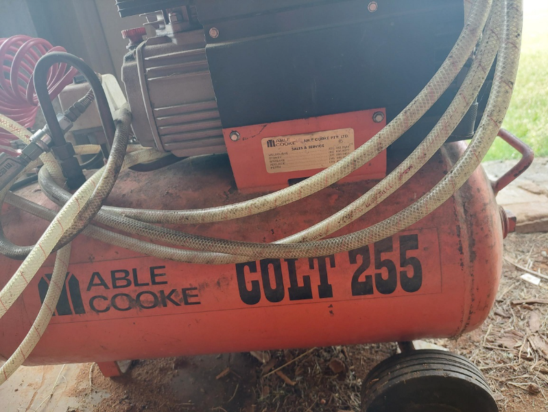 Lot 75 Air Compressor Able Cooke Colt 255 AuctionsPlus