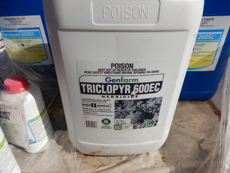 Lot 69 - Triclopyr | AuctionsPlus