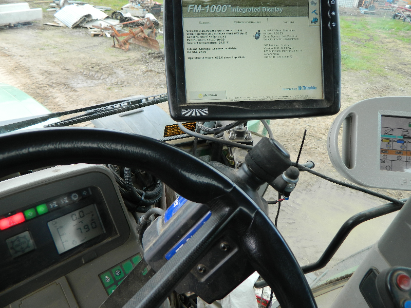 Lot 84 Trimble 750 GPS EZSteer AuctionsPlus