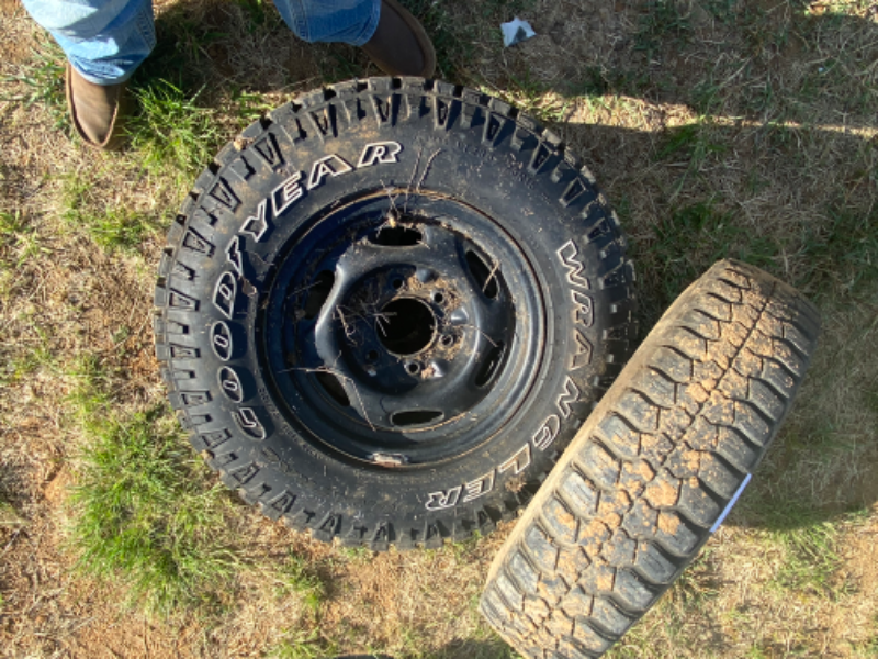 lot 7 3 toyota rims and Tyres AuctionsPlus