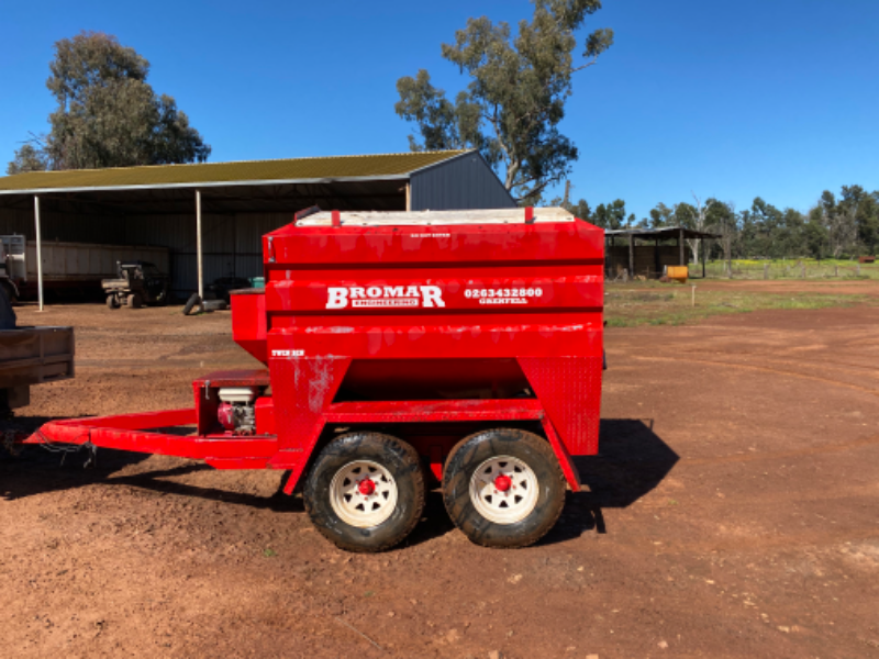 Lot 25 Bromar Feed Cart Auctionsplus