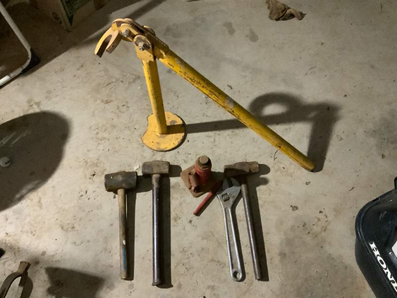 Lot 75 Hammer & Jacks AuctionsPlus