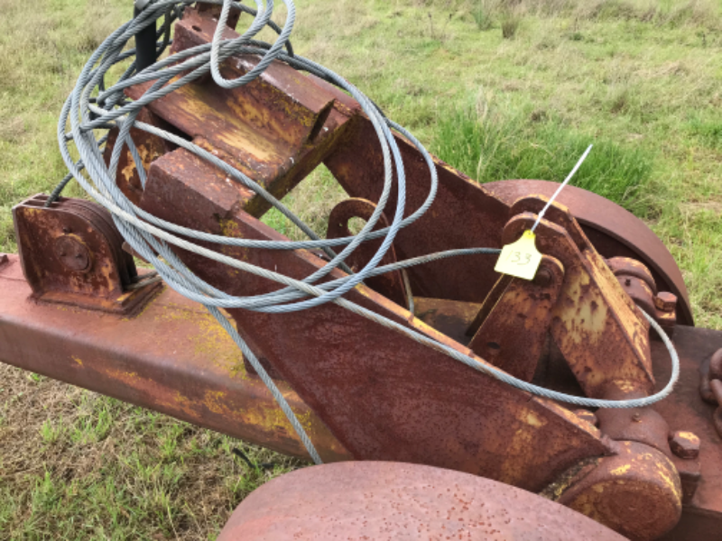 Lot 133 - 3 Tyne tow behind ripper | AuctionsPlus