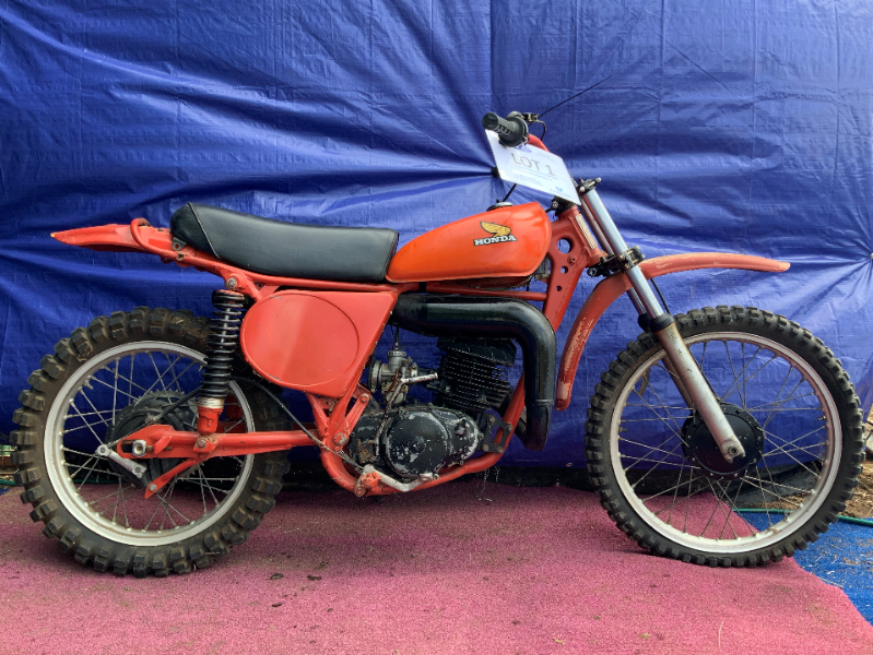 DUBBO ANTIQUE & COLLECTABLE MOTORBIKES, CARS & PARTS, NSW PART 1