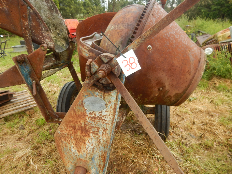 Lot 38 Champion Cement Mixer AuctionsPlus