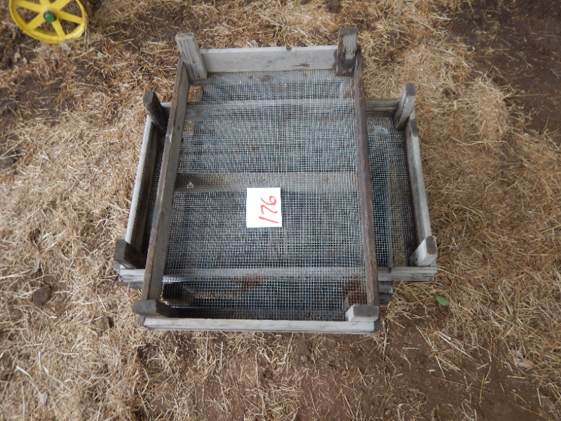 Lot 176 - Four wooden flower/produce drying racks | AuctionsPlus