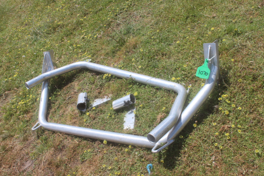 Lot 1070 Ute Racks AuctionsPlus