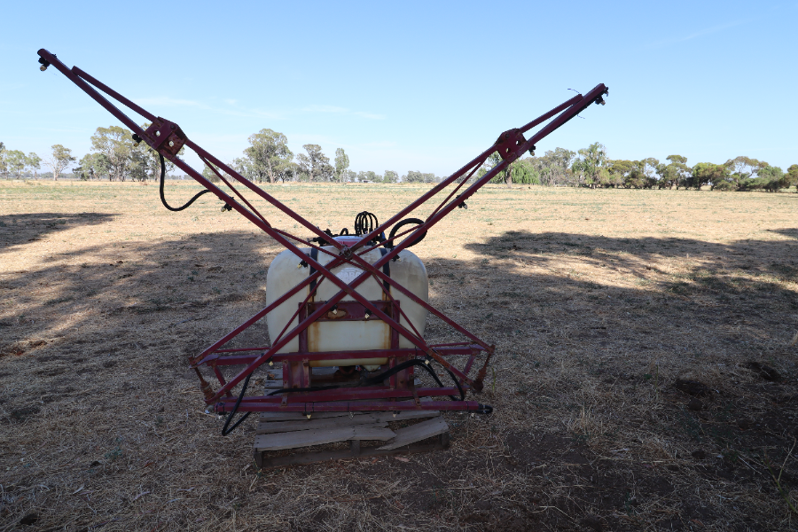 Lot Hardi Boom Sprayer Litre Auctionsplus