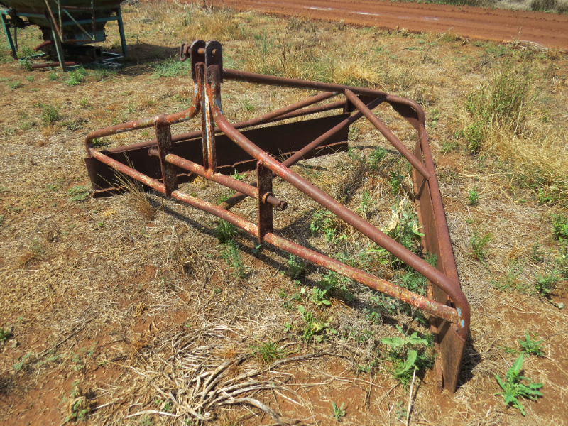 Lot 86 - Homemade three-point linkage crowder | AuctionsPlus