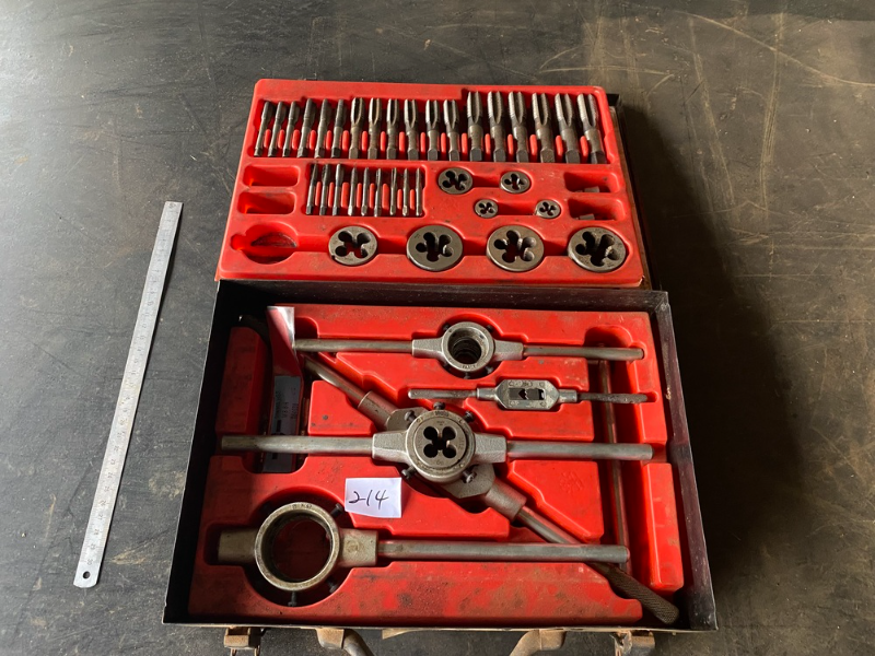 Lot 214 WURTH TAP AND DIE THREADING SET AuctionsPlus