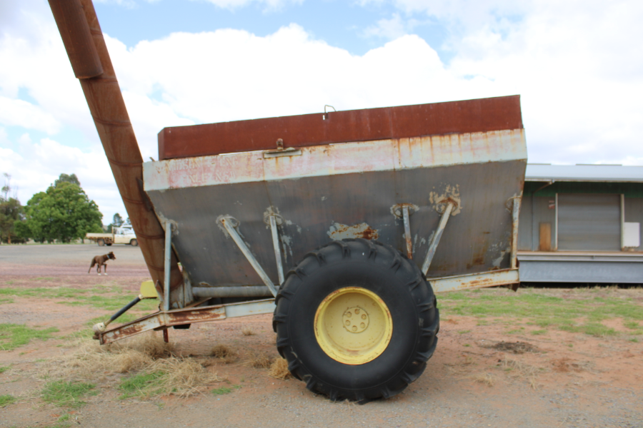 Lot 3 Chaser Bin AuctionsPlus