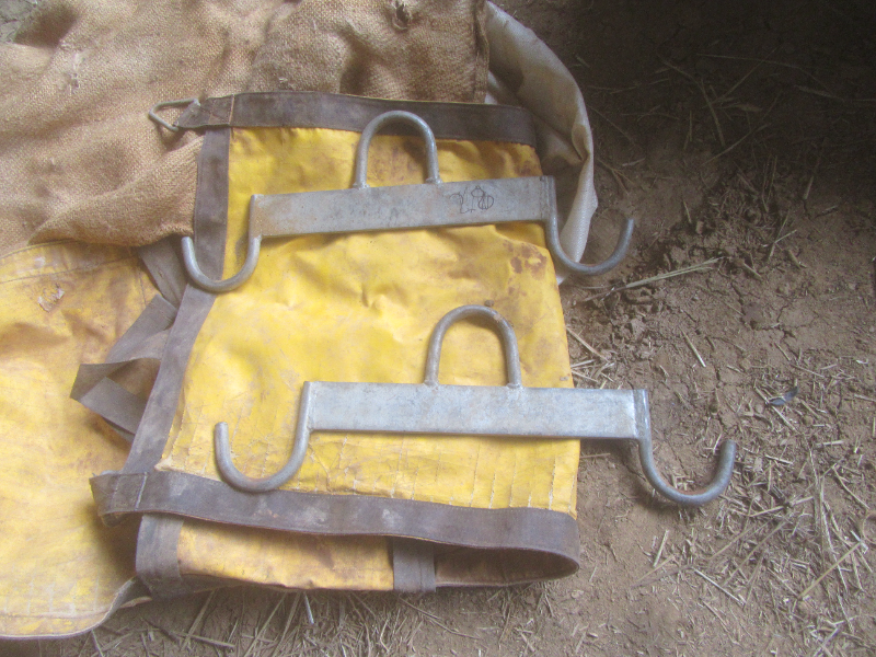 COW LIFTER SLING | AuctionsPlus