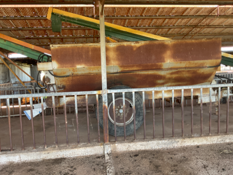 Lot 7 Wallaby Fertiliser Spreader AuctionsPlus