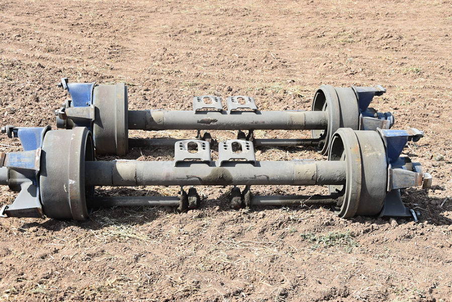 Lot 171 Spider Trailer Axles x 2 AuctionsPlus