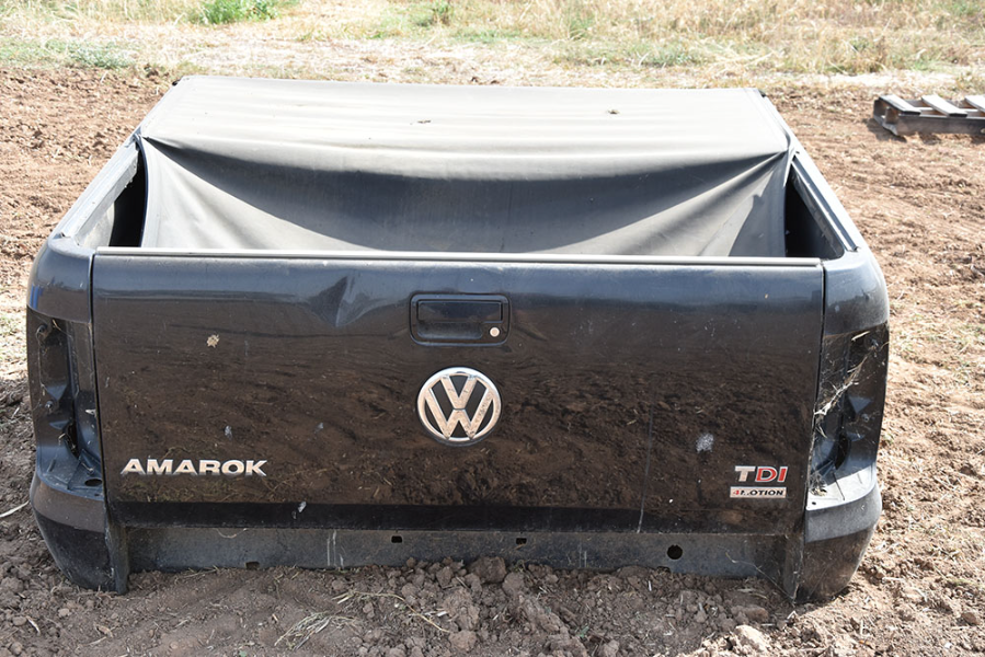 Amarok Tub AuctionsPlus