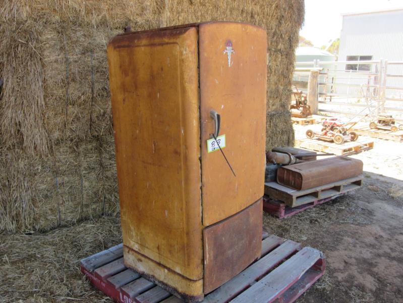 Lot 83 Charles Hope Kerosene Refrigerator AuctionsPlus