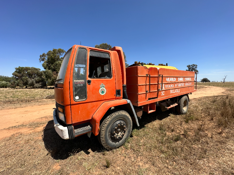 Lot 60 Ford Cargo 1515 Fire Truck AuctionsPlus