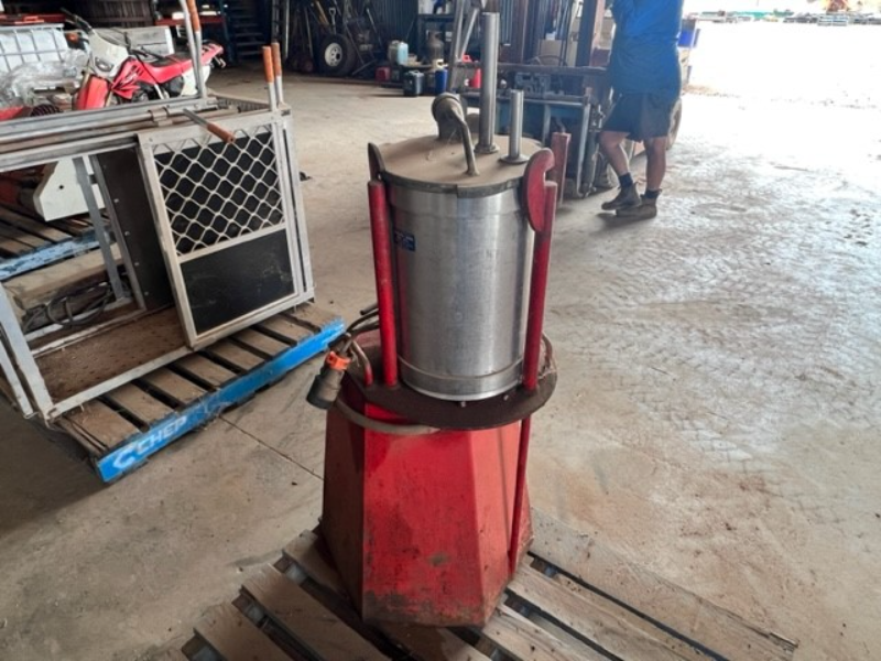 51 Sausage Filler AuctionsPlus