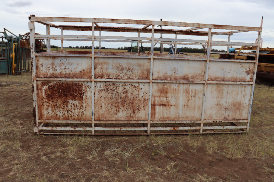 Lot 60 Cattle Crate, 4080mm x 2200mm AuctionsPlus