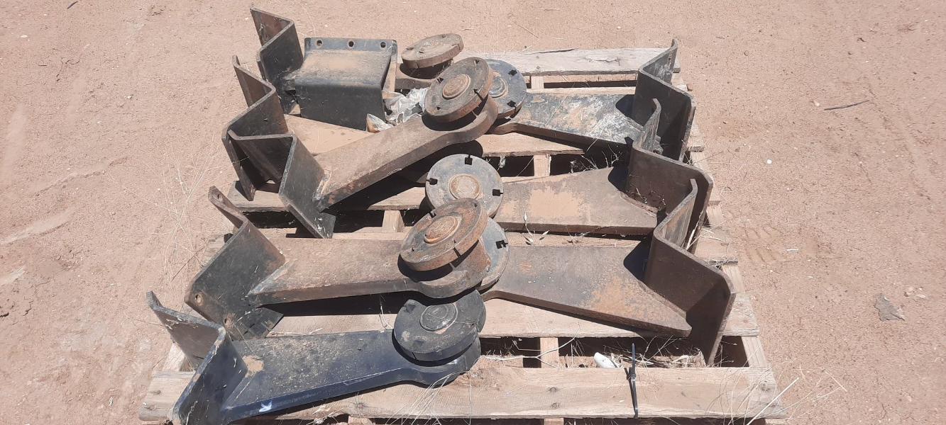 Lot 75 K.line speed tiller disc carries AuctionsPlus