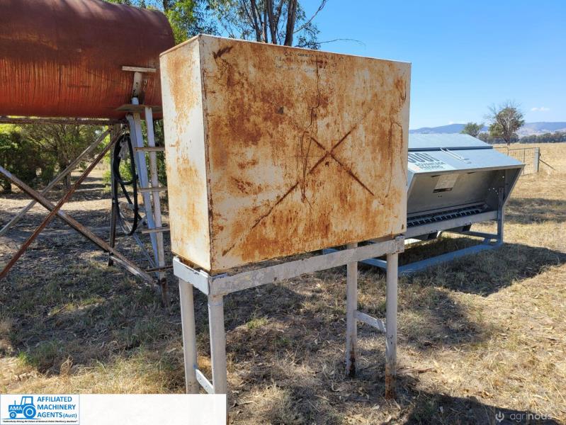 Lot 37 BP Oil Heater Tank on Stand (Pump diesel bowser) AuctionsPlus