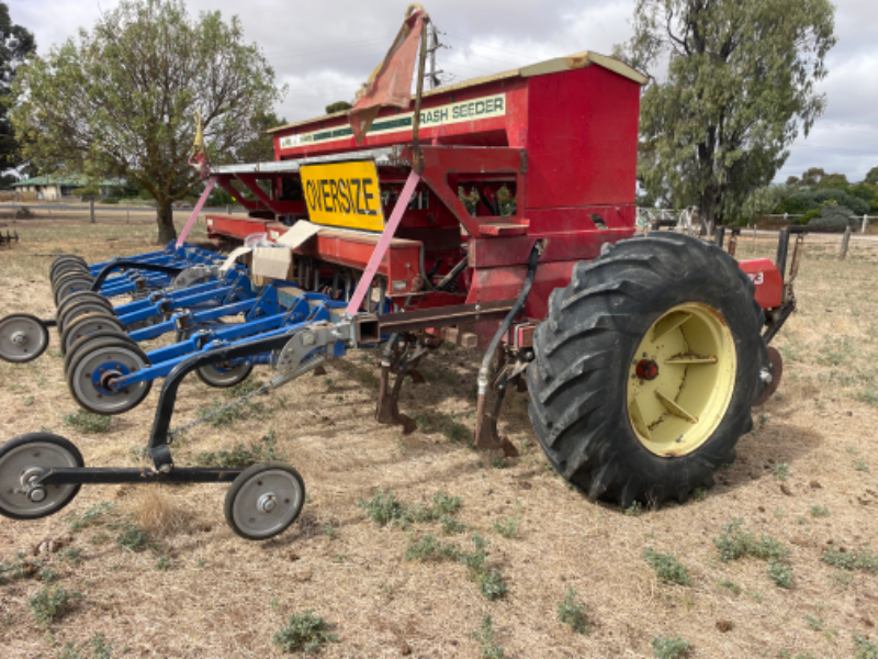 Lot 14 Napier Grasslands Trash Seeder AuctionsPlus