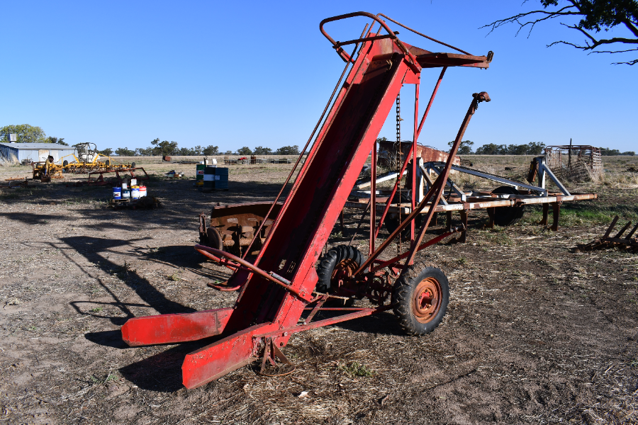 Lot 34 Baltic Simplex Star Mark Ii Bale Loader Auctionsplus