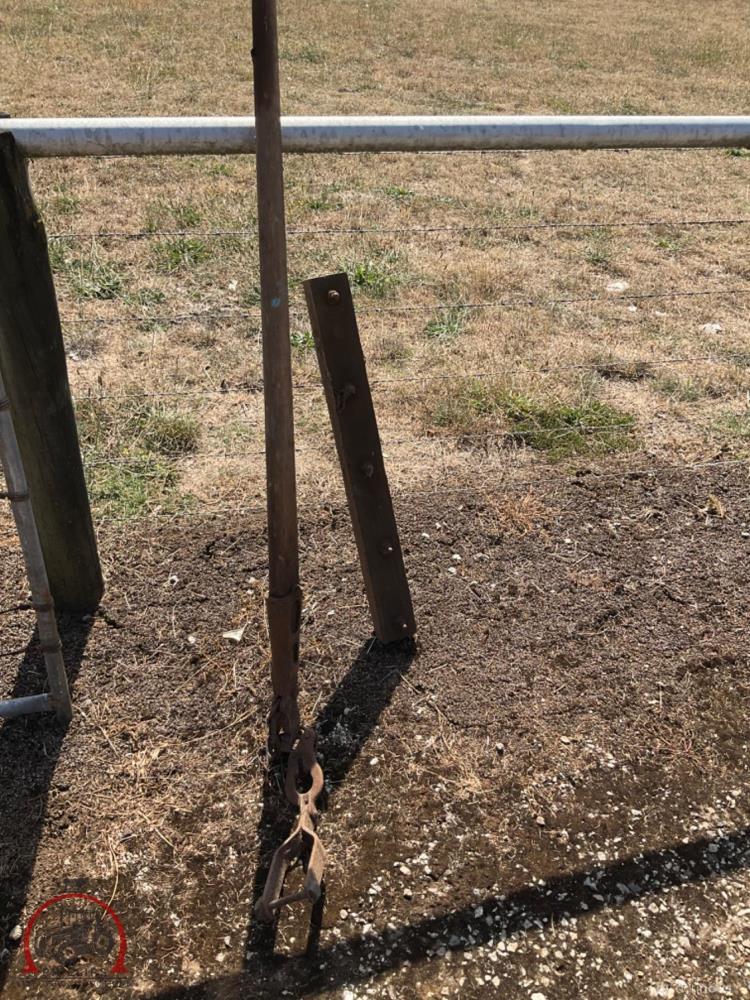 Ringlock wire strainer AuctionsPlus