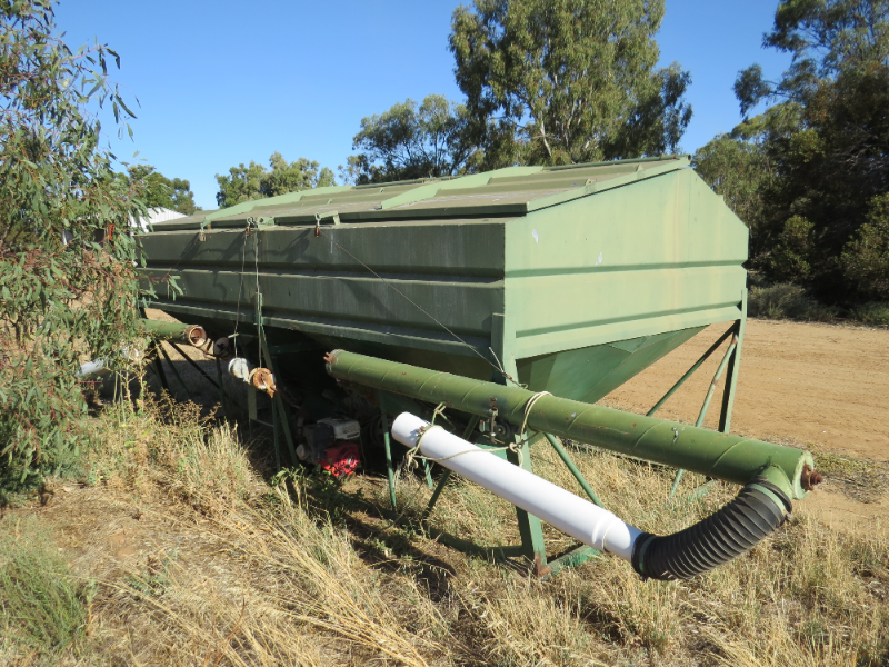 Lot 1 14Ft Grouper Bin AuctionsPlus