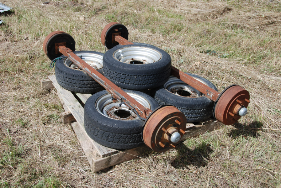 Lot 44 Dual axles with wheels & electric brakes AuctionsPlus