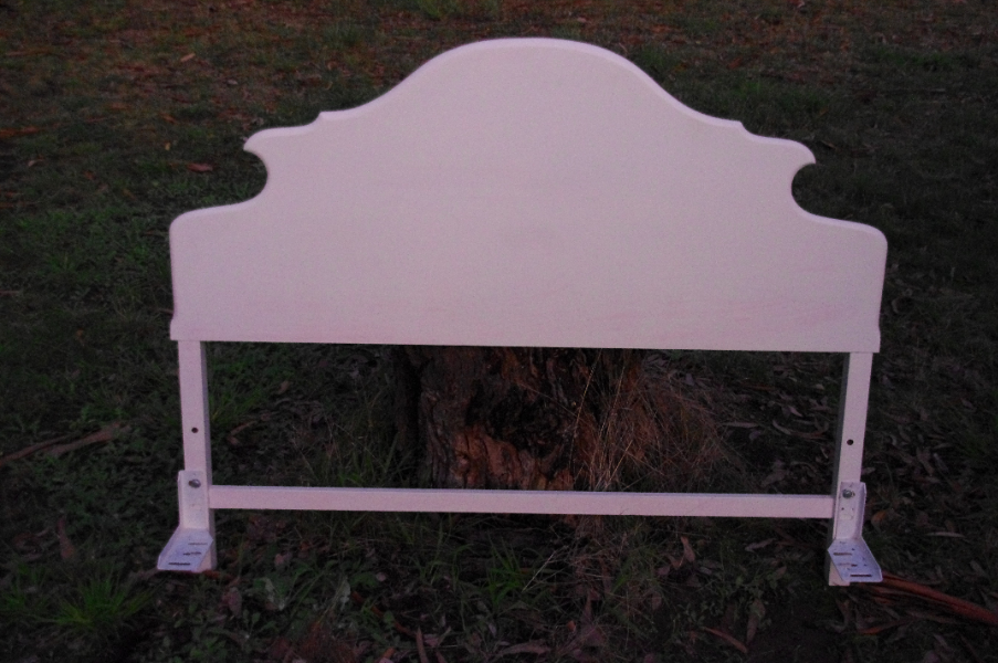 Lot 50 Queen Anne bed head painted white double bed size AuctionsPlus