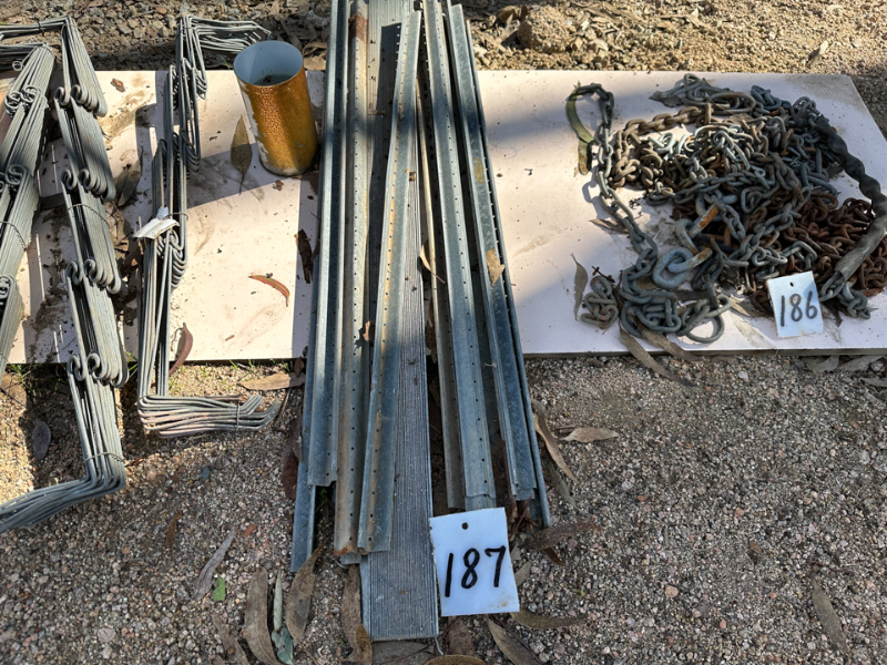 Lot 187 Fencing materials AuctionsPlus