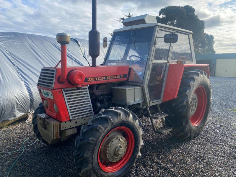 Lot 170 - Zetor 8045 Tractor | AuctionsPlus