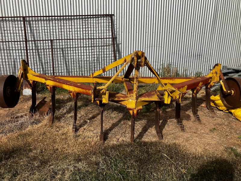 Lot 34 - Ripper | AuctionsPlus