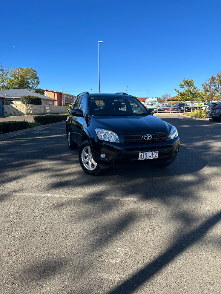 2006 Automatic Cruiser RAV 4 | AuctionsPlus