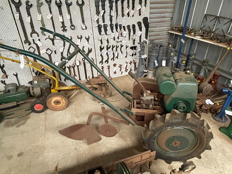 Lot 18 Mayfield Motor Sythe/Tractor (Circa 1950's) AuctionsPlus