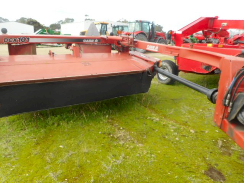 Lot 25 2006 Case IH DCX101 Mower Conditioner AuctionsPlus