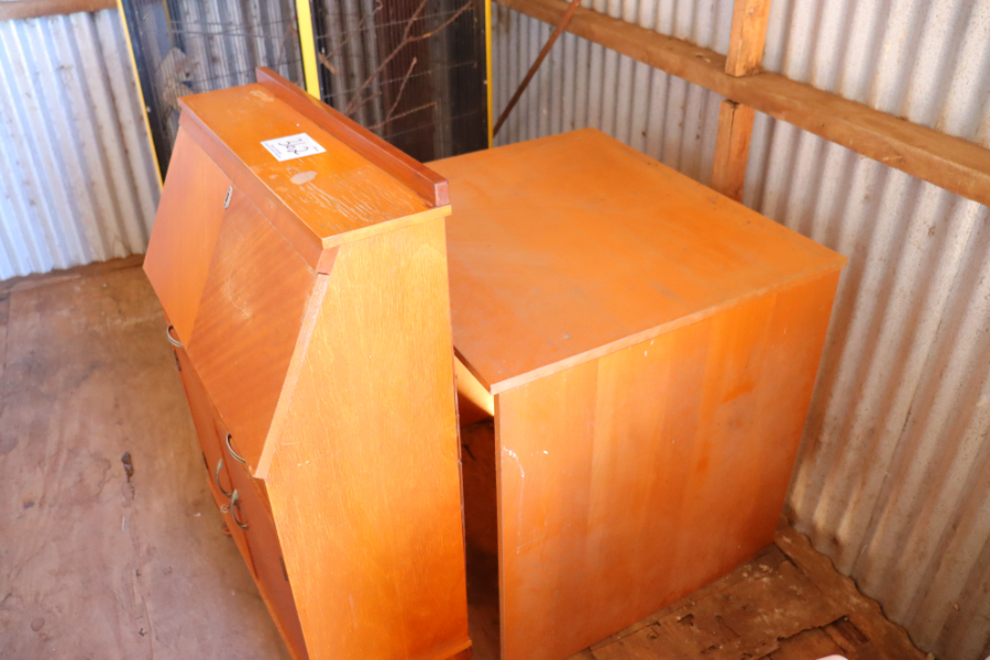 Lot 362 - Writing Desk & Timber Desk | AuctionsPlus