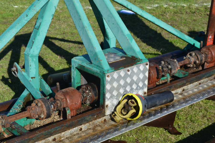 Lot 15 - Sammut 3m Turf mower. | AuctionsPlus