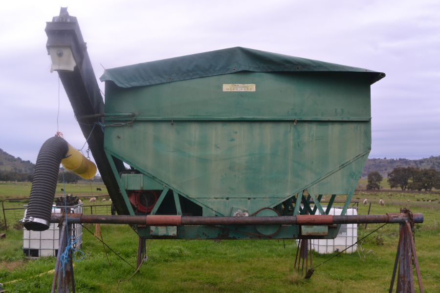 Lot 117 - Jetstream grouper 8T | AuctionsPlus