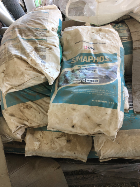 Lot 103 - Simazine Herbicide | AuctionsPlus