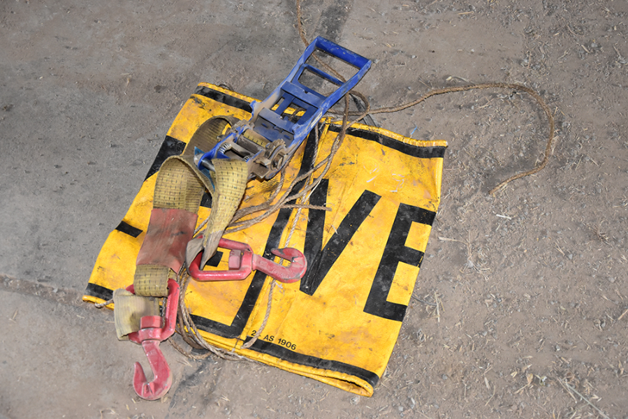 Lot 56 Load Binder Winch/Strap & Oversize Sign AuctionsPlus