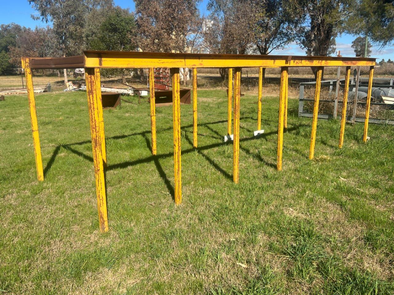Lot 50 - POLY PIPE RACK | AuctionsPlus