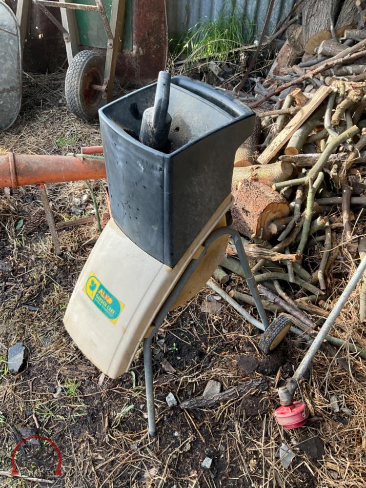 Lot 14 - AL_KO electric garden shredder | AuctionsPlus